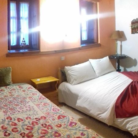 Traditional Rooms Karaouli Papigko Exterior photo